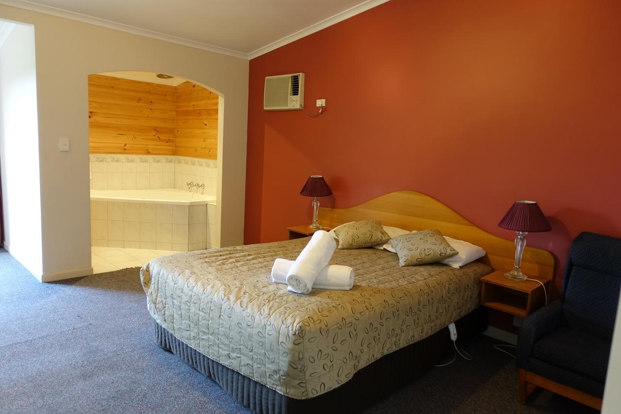 Coal Creek Motel Korumburra Buitenkant foto